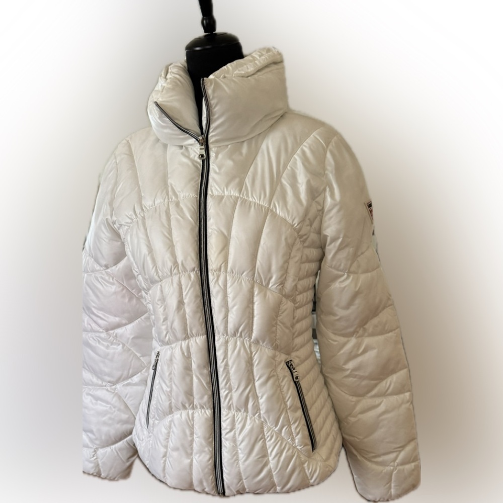 GUESS women’s quilted white puffer jacket size L junior front & side zip pockets